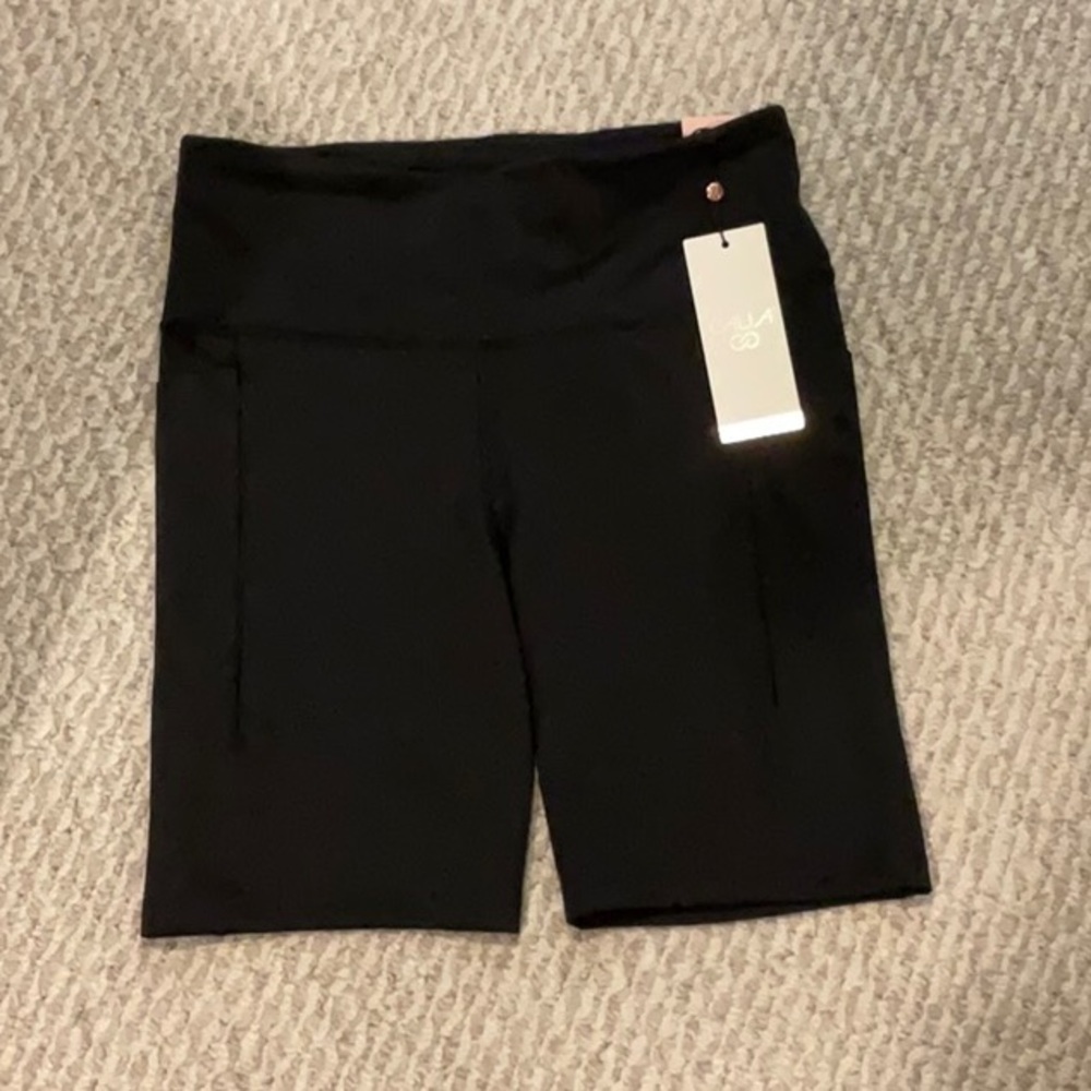 Black High-Waisted Bike Shorts with Stretchy Fabric